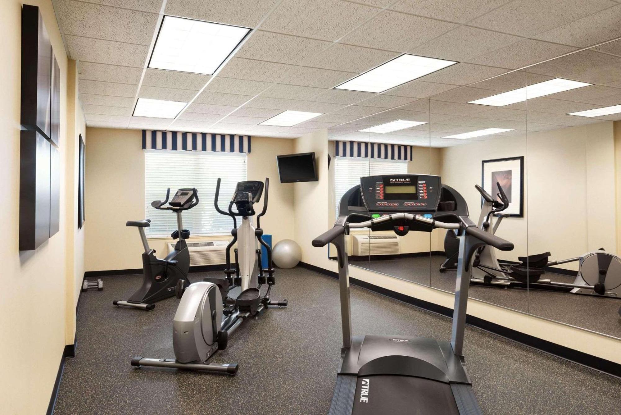 Country Inn & Suites By Radisson, Shoreview-Mounds View, Mn Eksteriør billede